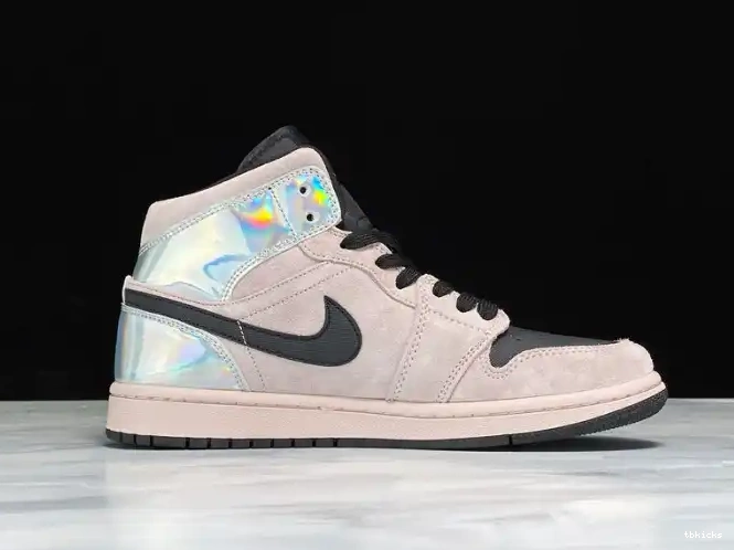 Cheap TB Mid Powder Iridescent Air (W) BQ6472-602 1 Dirty Jordan 0616